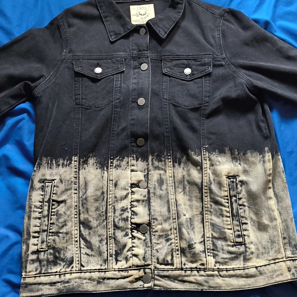 Fantastic Fawn Black and Tan Jacket